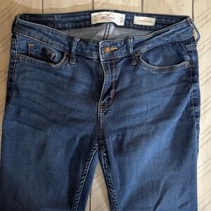 Women's Hollister Jeans: Low Rise‎ Super Skinny - Size 28
